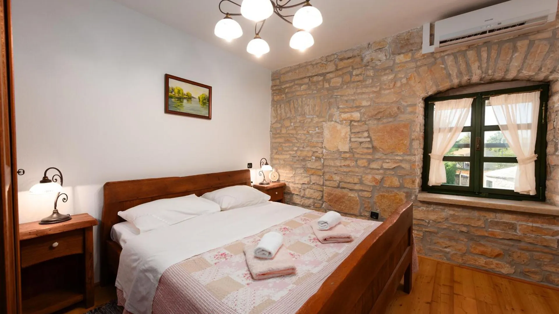 度假居 Ferienhaus In Krculi Mit Privatem Pool Žminj 克罗地亚